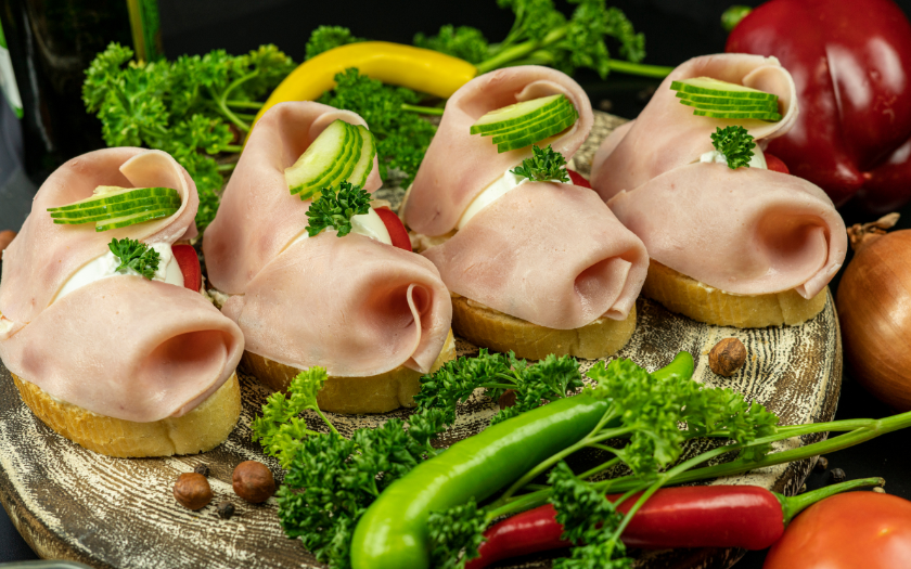 Finger Food được cho là chịu ảnh hưởng của món Canapé của Pháp