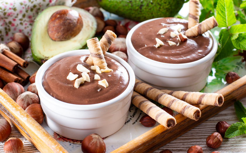 Mousse chocolate với vẻ ngoài mềm mịn, núng nính