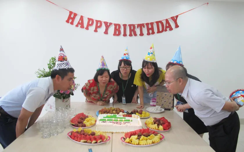 Tổ chức sinh nhật trong thời gian Happy Time