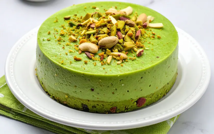 Gợi ý cách trang trí đơn giản cho cheesecake matcha