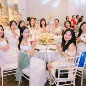 Tiệc tất niên