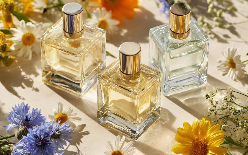 Nước hoa cao cấp với mùi hương sang trọng và tinh tế giúp tăng sự tin cho phái nam 