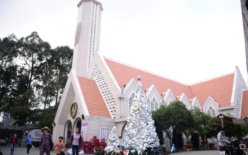 Nhà thờ Dòng Chúa Cứu Thế ngày lễ Giáng Sinh