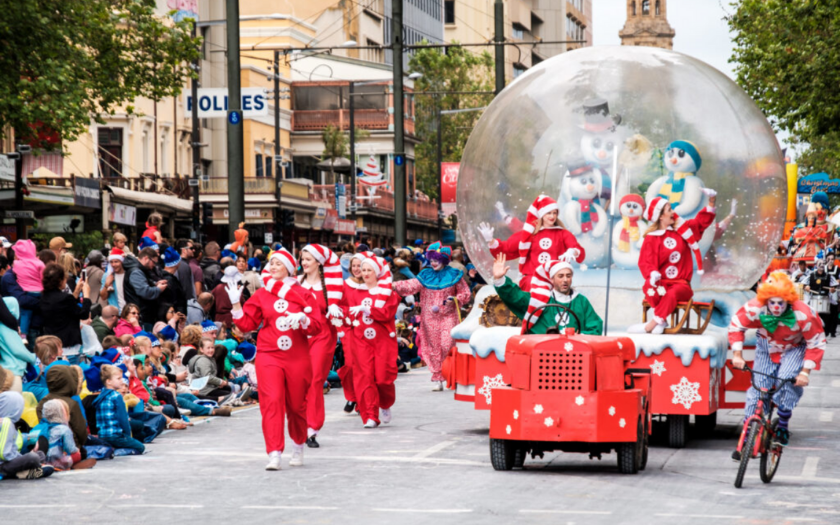 Thành phố Mexico đón Giáng sinh vào mùa hè 