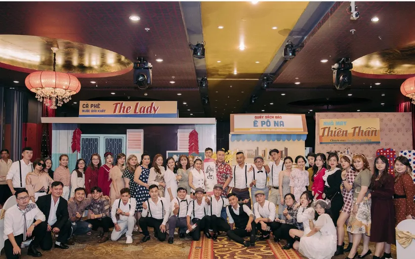 Chủ đề retro mang phong cách hoài cổ, tái hiện lại kỉ niệm xưa