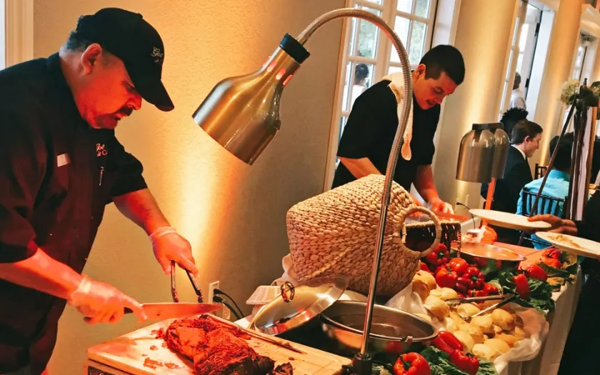 Xem ảnh thực tế các live station trước đó để hiểu rõ hơn độ phù hợp