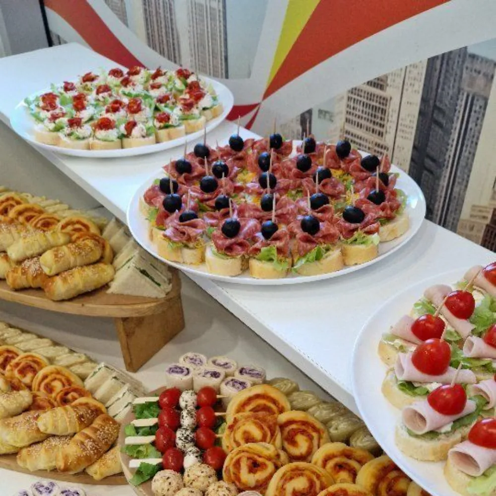 Circle Food tiệc Finger Food