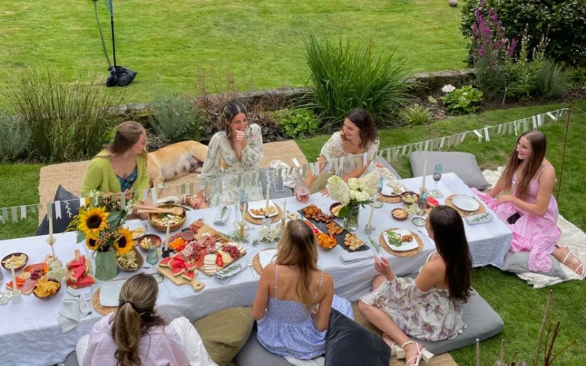 Tiệc sinh nhật phong cách picnic