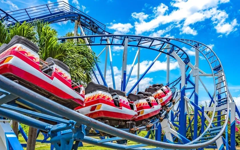 Khu vui chơi ngoài trời nhiều trò giải trí, thêm màu sắc năng động cho ngày 8/3.