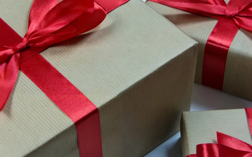 Quà 8-3 cho vợ sáng tạo