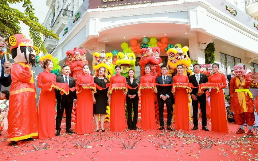 Câu đối chúc mừng khai trương văn phòng phát tài khai lộc sự nghiệp thăng hoa