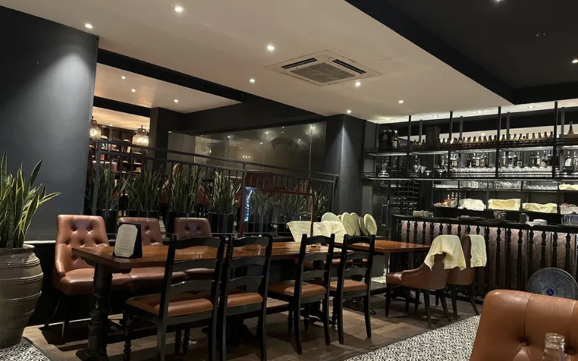 Trải nghiệm steak Mỹ chuẩn vị cho tiệc sinh nhật hai người tại Moo Beef Steak