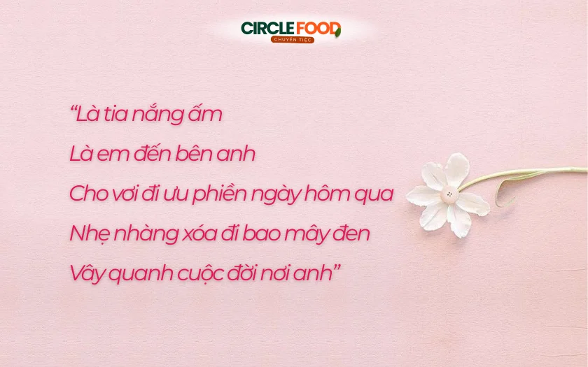 Ca khúc ngọt ngào, nhẹ nhàng, ví tình yêu như ánh nắng ấm áp luôn bên cạnh, mang lại cảm giác bình yên và hạnh phúc