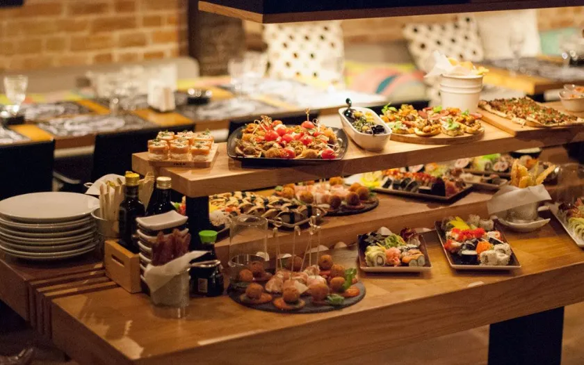 Finger Food là lựa chọn hoàn hảo cho những bữa tiệc sang trọng, chuyên nghiệp.