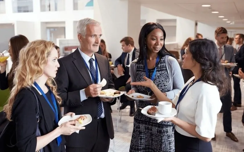 Networking event sẽ diễn ra thành công khi doanh nghiệp biết cách chọn hình thức tổ chức hợp lý