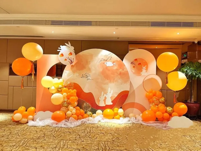 Một góc photobooth là không thể thiếu khi tổ chức Trung thu cho công ty