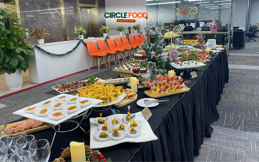Không gian tiệc Tea Break Circle Food thực hiện cho công ty Synodus tại 265 Cầu Giấy