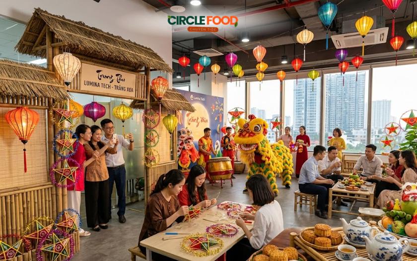 Không gian Trung thu truyền thống với đèn ông sao và mâm ngũ quả tại doanh nghiệp