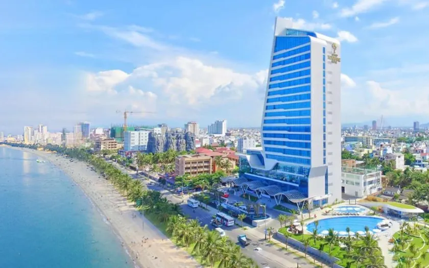 Grand Tourane Hotel là địa điểm cực kỳ phù hợp để tổ chức Pool Party