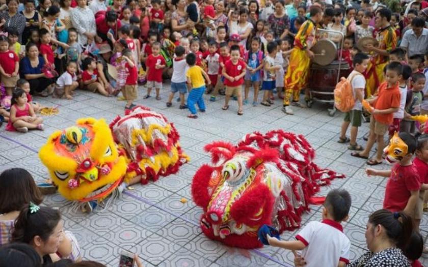 Hoạt động trò chơi Trung Thu vui nhộn giúp các bé hào hứng tham gia