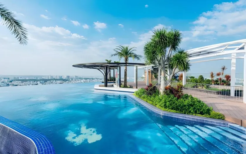 La Vela Saigon Hotel trở thành địa điểm hoàn hảo cho các buổi Pool Party (Nguồn: Agoda)