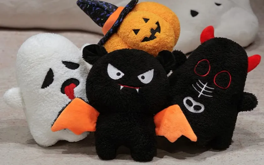 Món quà đáng yêu với những mẫu gấu bông Halloween
