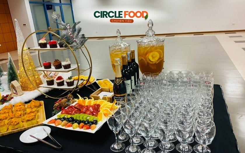 Quầy đồ uống chỉn chu, tăng điểm nhấn sang trọng cho sự kiện Tea break tại trường học