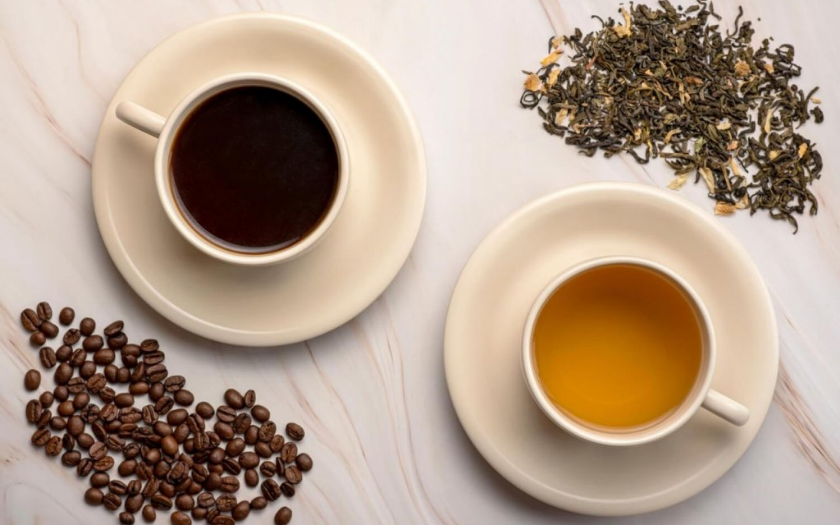 Đồ uống đa dạng từ trà đến cà phê máy nâng tầm dịch vụ tiệc ngọt hội thảo trọn gói