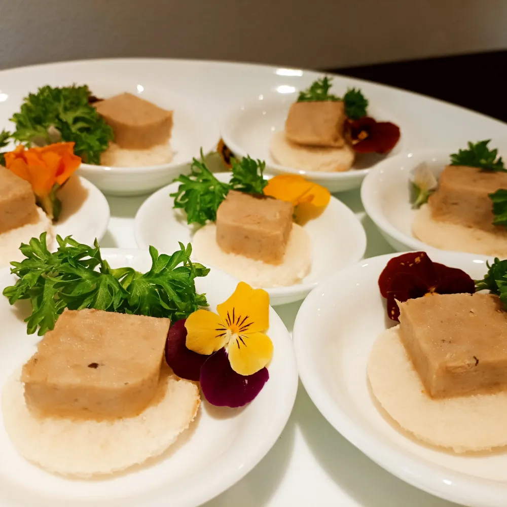 Đặt tiệc Finger Food tại Circle Food