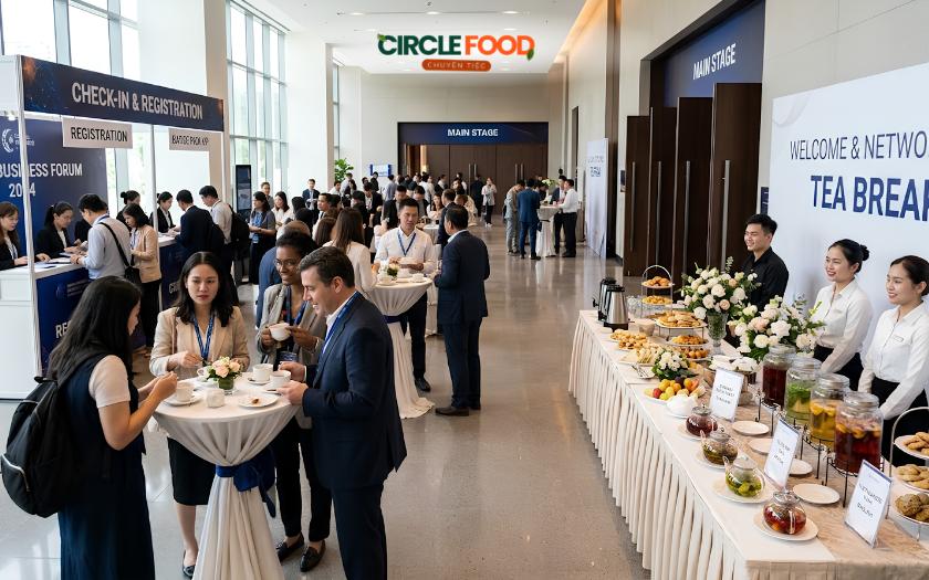 Khu vực Teabreak được bố trí thuận tiện cho khách tham dự tiệc Tất Niên