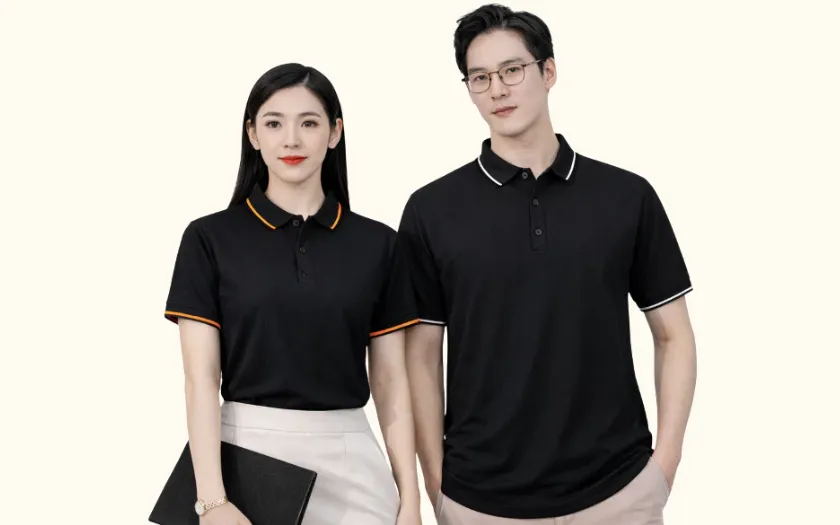 Áo thun và mũ lưỡi trai là combo giúp khách hàng nữ thêm năng động và tự tin 