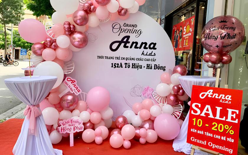 Tiệc khai trương được trang trí theo concept